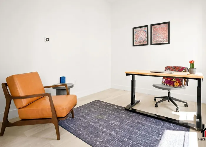 Townhome, Private Roof Terrace, Office, Garage Scottsdale